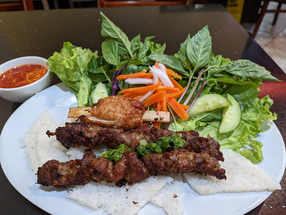庶蝦 燒肉 米餅, Thai Son Restaurant